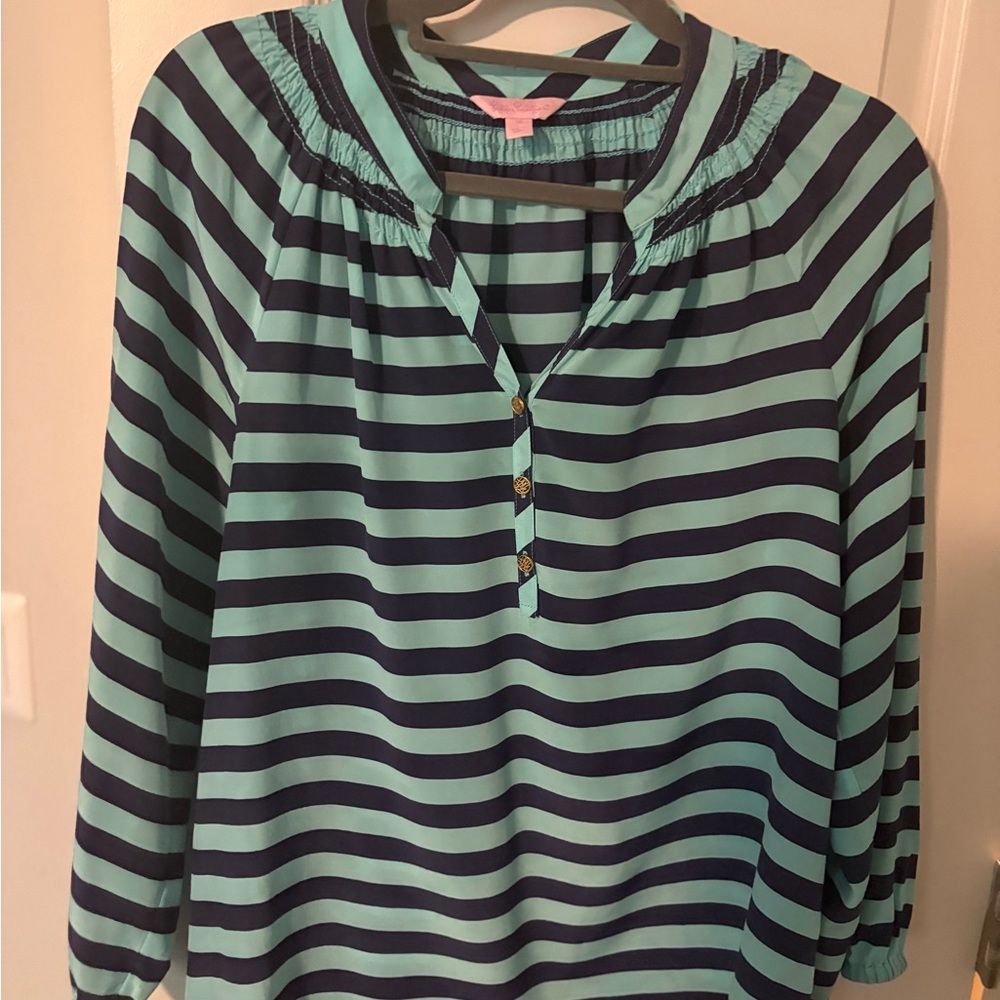 Lilly Pulitzer Stripe Elsa Pull Over 100% Silk Blouse Size Small Women’s Blouse